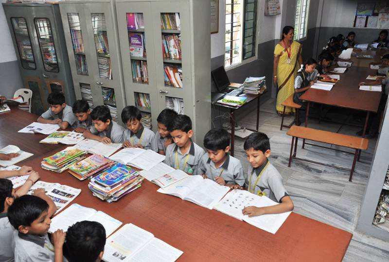 Vidya Niketan Higher Secondary School campus 5