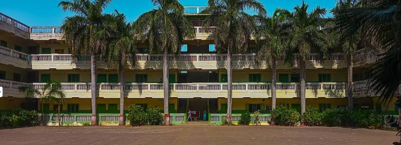 Ajmera Mukesh Nemichand Bhai English Medium School campus 5