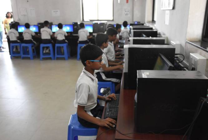 Dnyanada English School campus 4