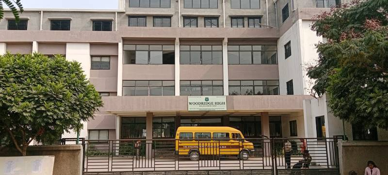 Woodridge High School campus 3