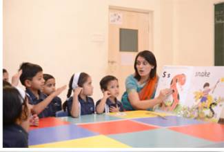 Shamit School campus 3
