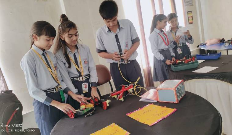 Manav Rachna Global School 7