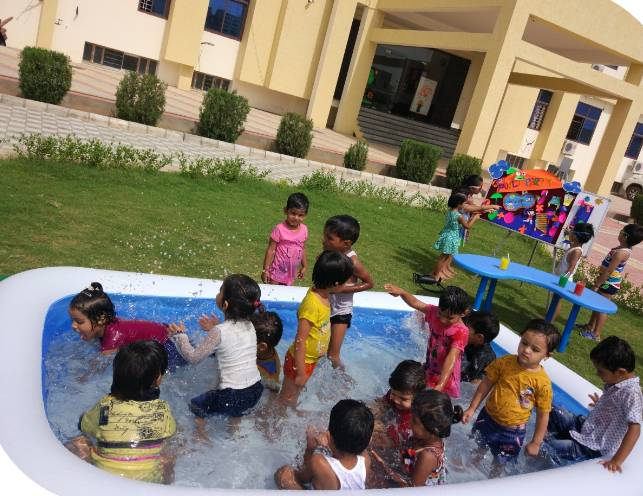 Elwood International School 7