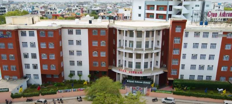 Gyan Ashram School 2