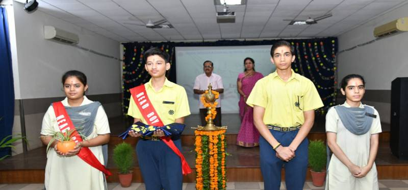 India International School 8