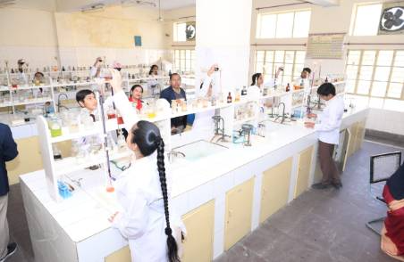 Mahaveer Public School 11