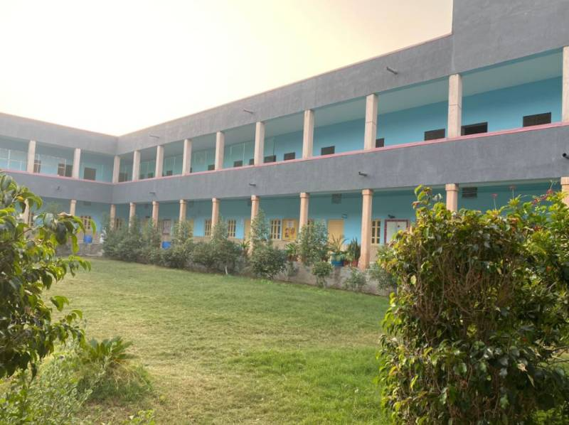 Global Indian International School 8