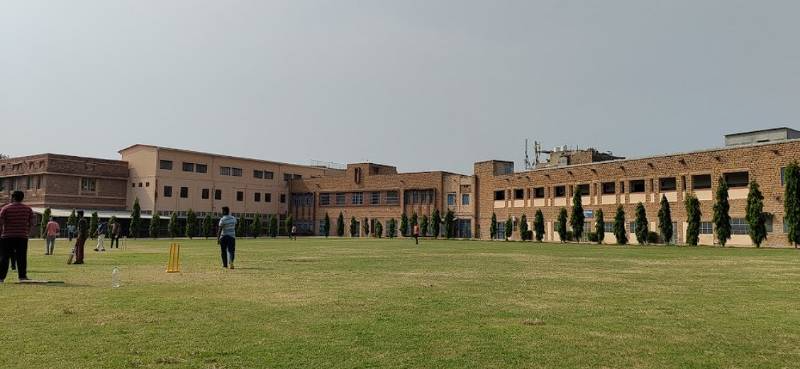 Shri Maheshwari Senior Secondary School 2