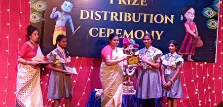 Sree Saraswathi Vidya Mandira campus 5