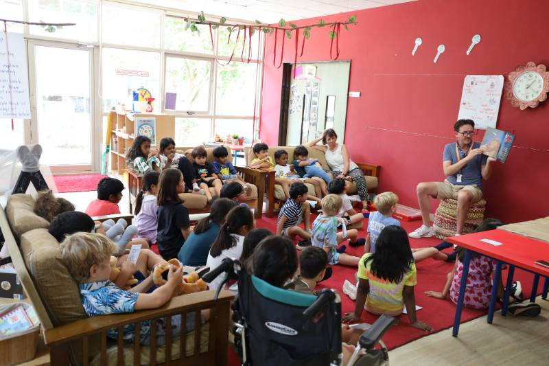 Stonehill International School 21