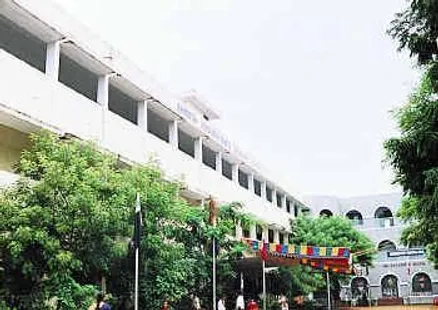 Bharathi Vidyalaya Senior Secondary School 7