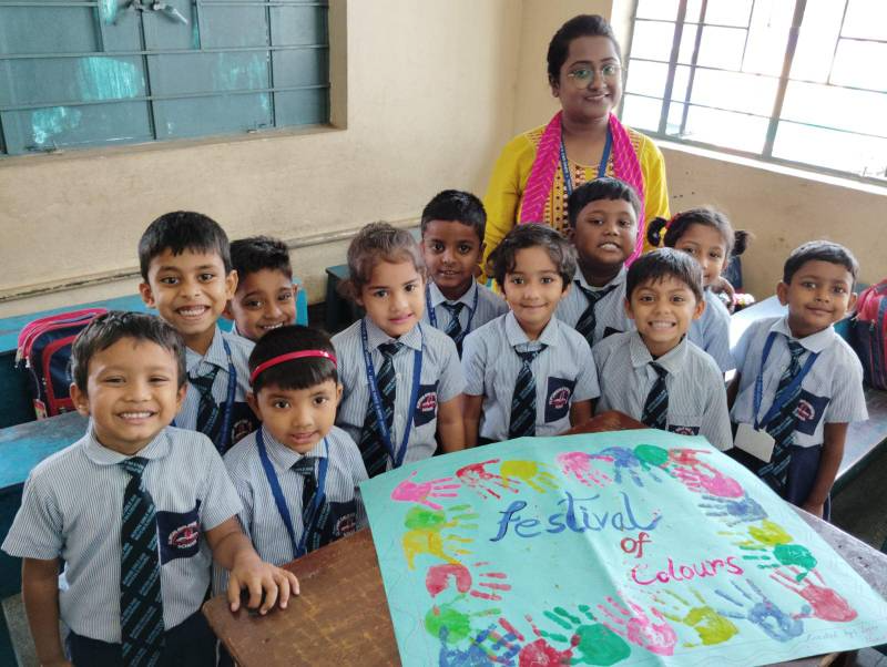 Alipore Girls' & Boys' High School 10