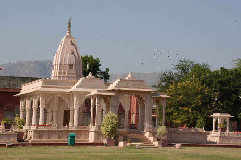 Mayo College Girls School 11
