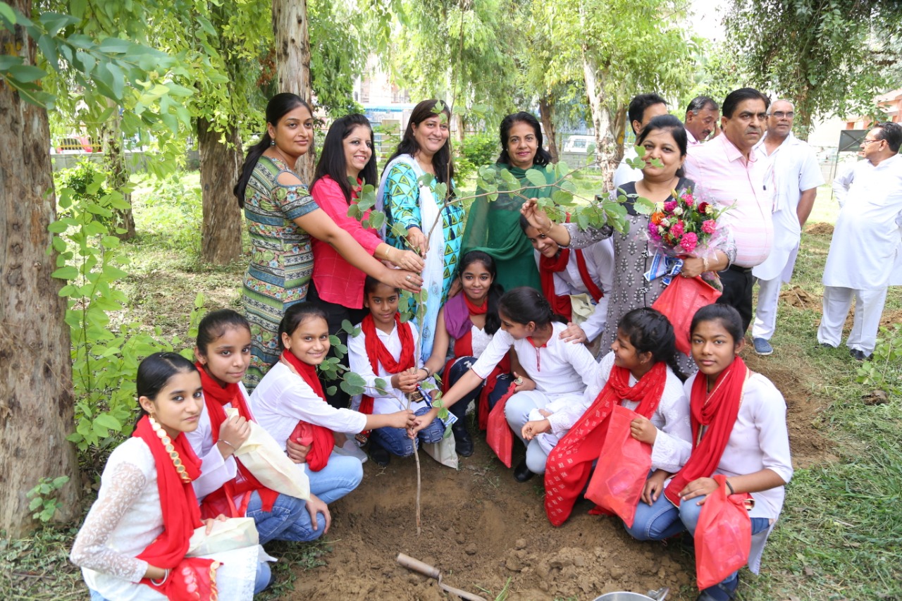 Mothers' Mount Global School 6