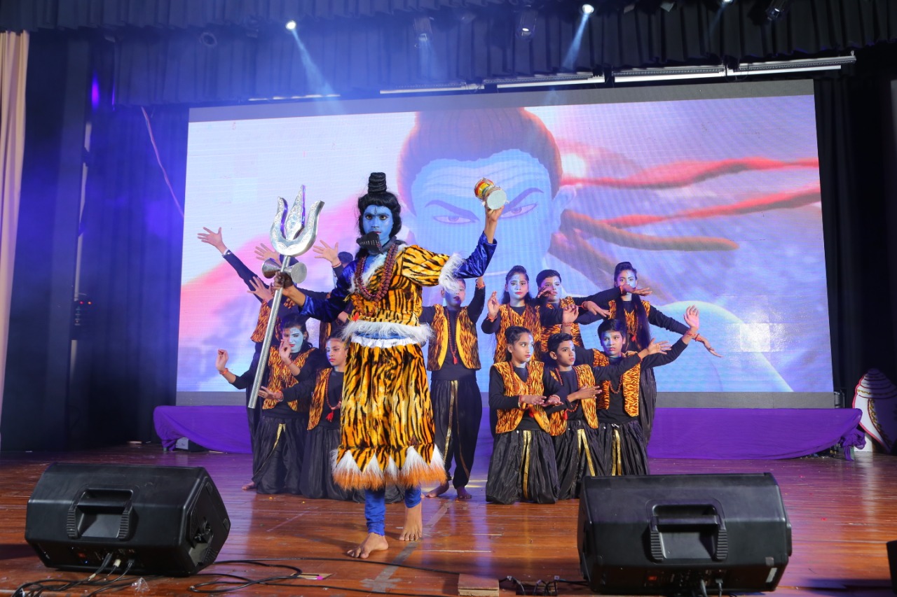 Mothers' Mount Global School 8