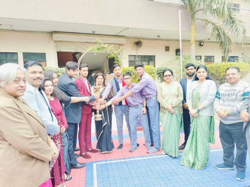 Shri Sanatan Dharam Saraswati Bal Mandir Sr Sec School 19